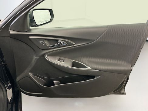 Used 2024 Chevrolet Malibu LT FWD image 33