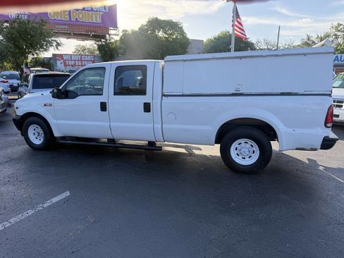 Used 2001 Ford F350 XL image 3