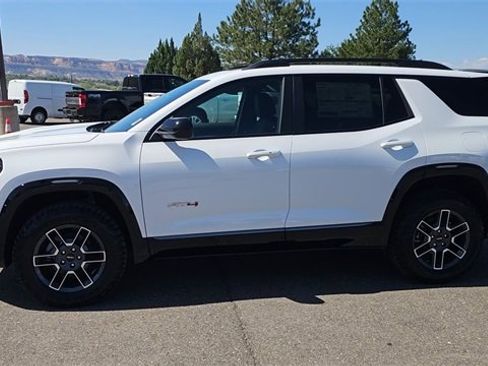 New 2026 GMC Terrain AT4 w/ LPO, Floor Liner Package image 5