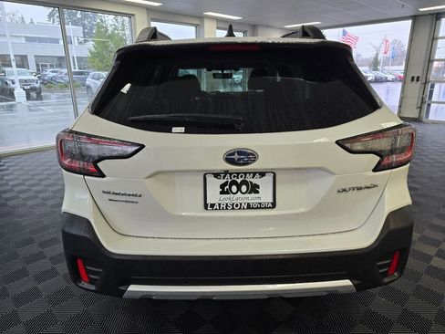 Used 2022 Subaru Outback Limited image 4