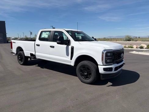 New 2026 Ford F350 XLT w/ XLT Premium Package AWD/4WD image 7