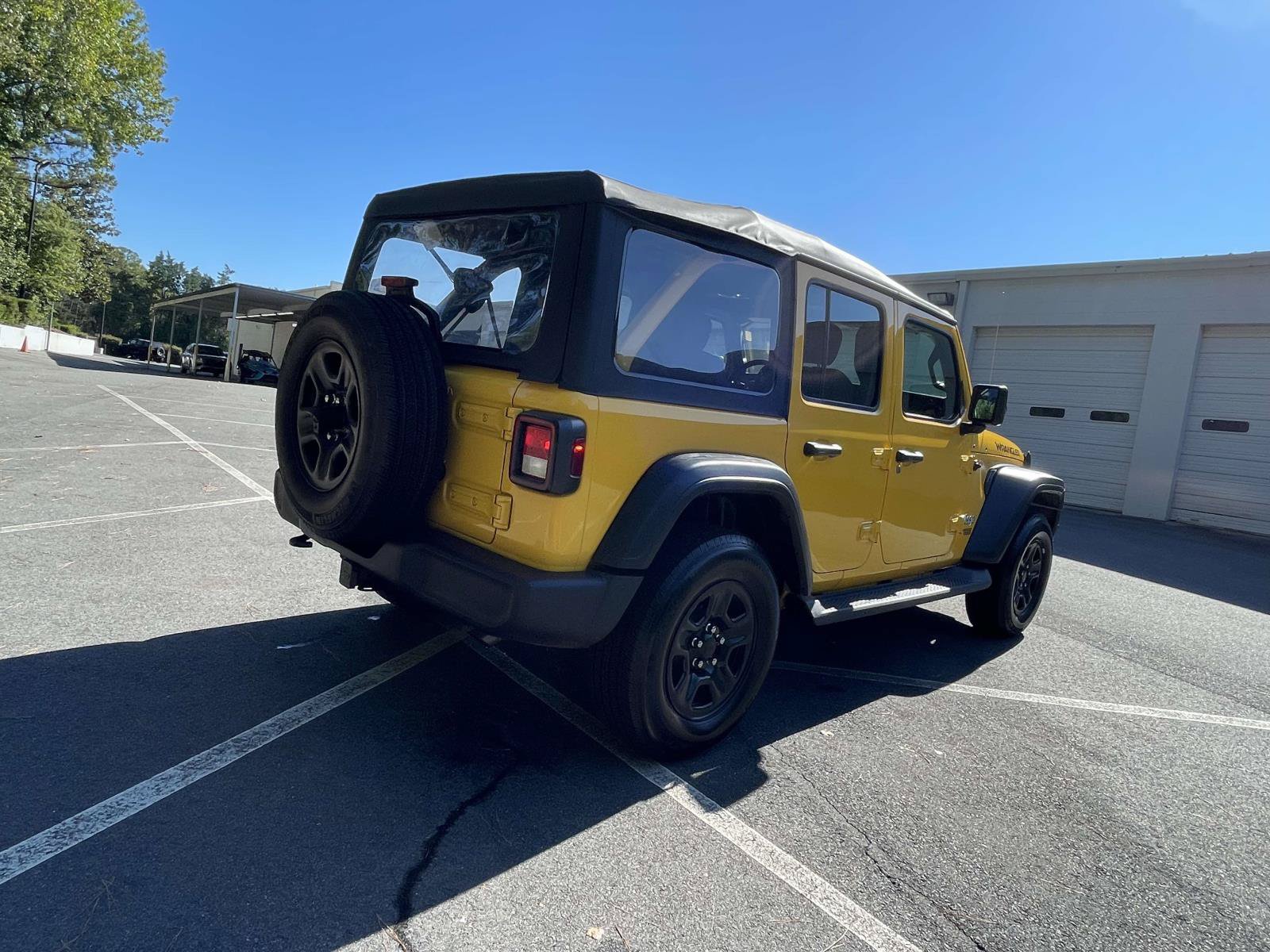 Used 2020 Jeep Wrangler Unlimited Sport AWD/4WD image 7