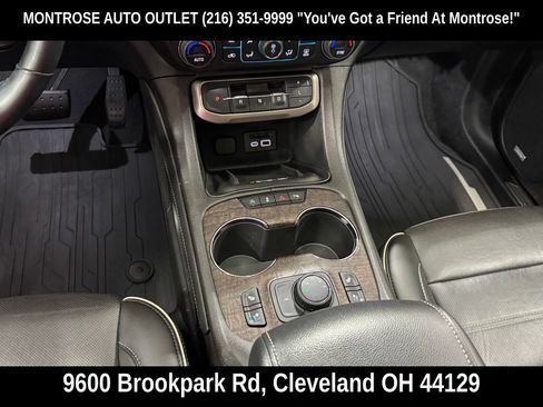 Used 2023 GMC Acadia Denali w/ Black Diamond Edition AWD/4WD image 25