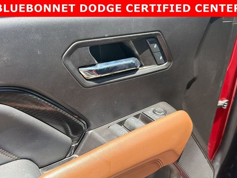 Used 2024 GMC Canyon AT4 w/ Technology Package AWD/4WD image 10