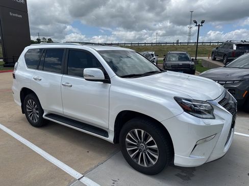 Used 2023 Lexus GX 460 Luxury w/ Accessory Package AWD/4WD image 1