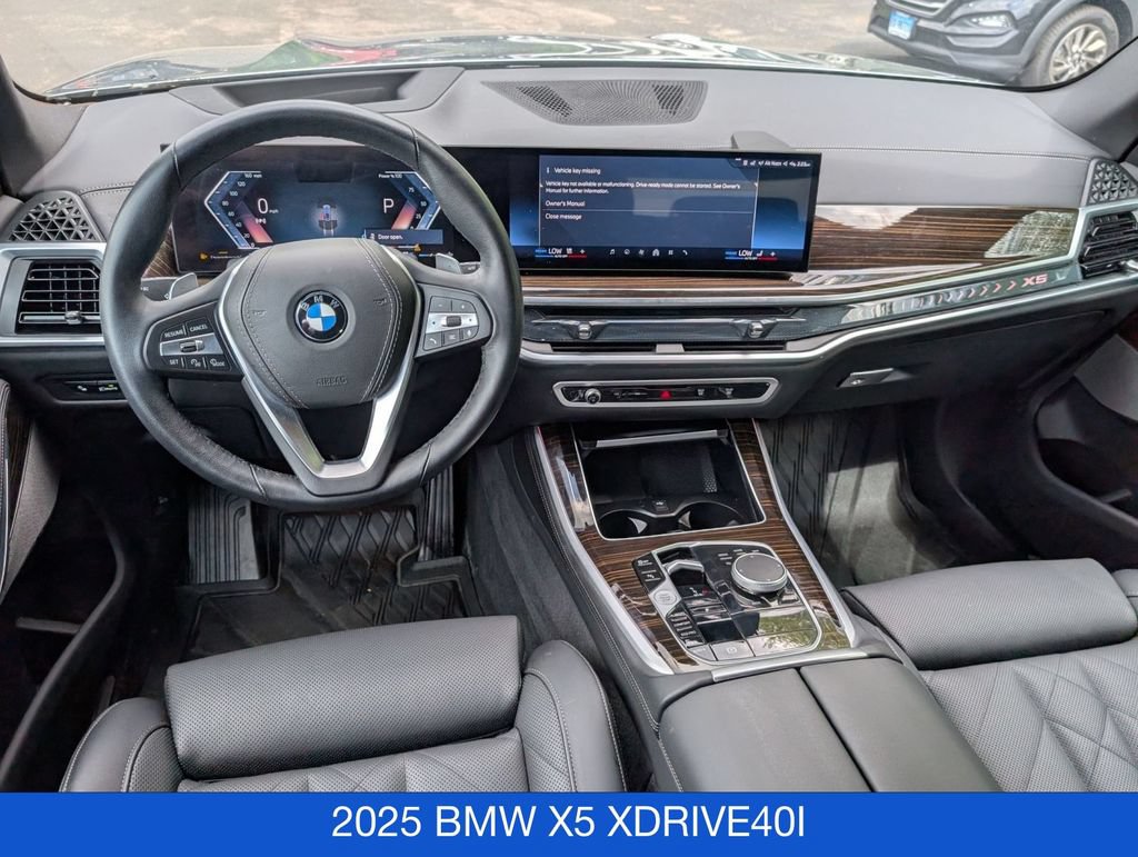 Used 2025 BMW X5 xDrive40i w/ Premium Package AWD/4WD image 18