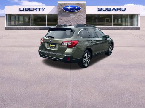 Used 2019 Subaru Outback 2.5i Limited image 9