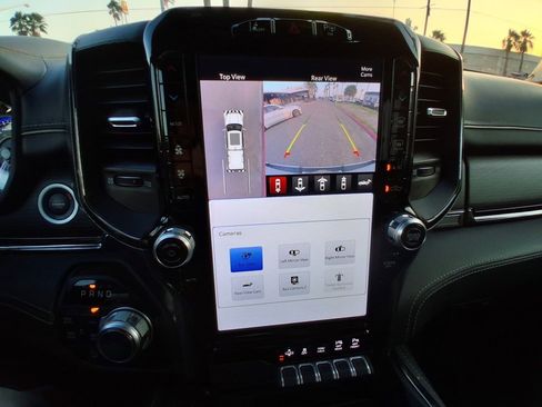 Used 2022 RAM 1500 Limited image 9