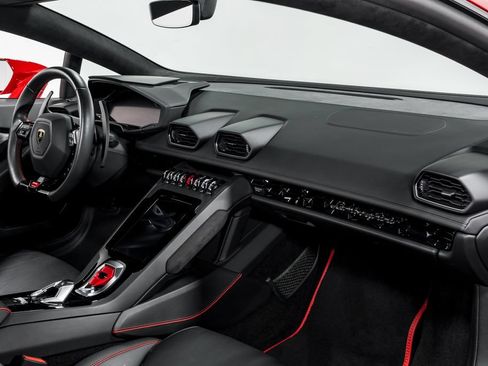 Used 2020 Lamborghini Huracan EVO AWD/4WD image 33
