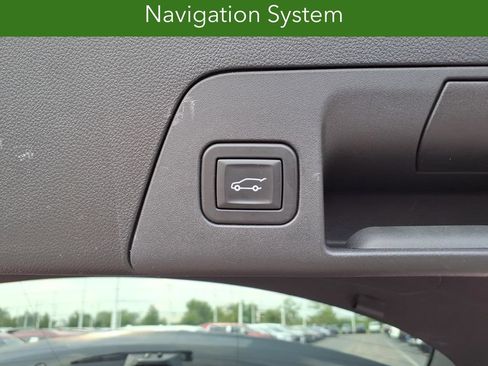 Certified 2024 Buick Envision Avenir AWD/4WD image 18