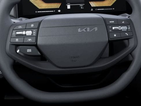 New 2026 Kia K4 FWD image 22