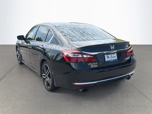 Used 2017 Honda Accord Sport Special Edition image 6