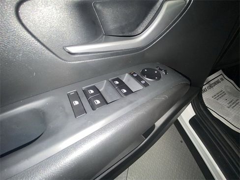 Used 2025 Hyundai Tucson SE image 13