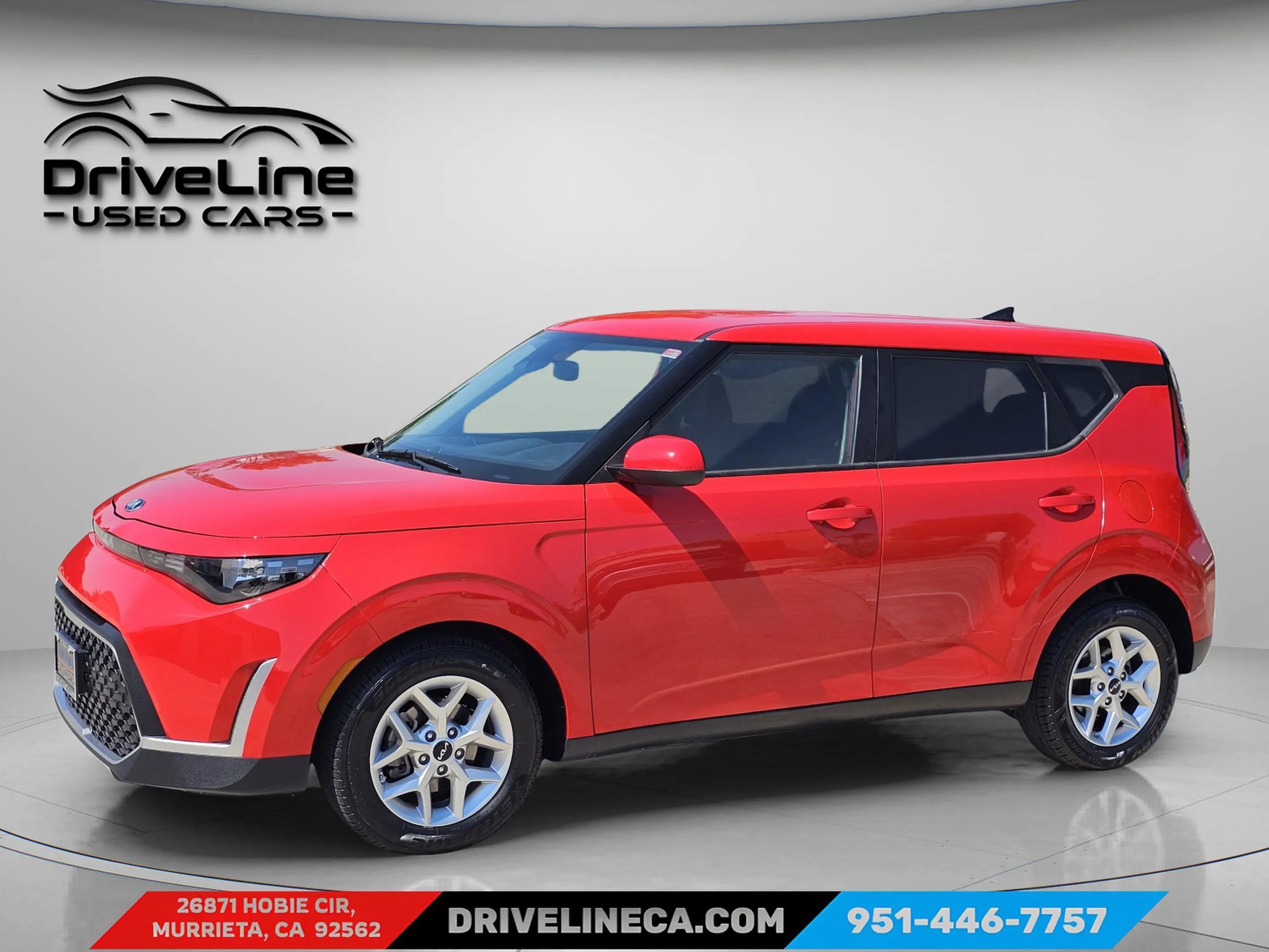 Used 2023 Kia Soul LX w/ Option Group 015 FWD image 8