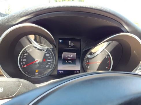 Used 2015 Mercedes-Benz C 300 4MATIC Sedan image 16