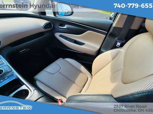 Used 2023 Hyundai Santa Fe SEL w/ Premium Package AWD/4WD image 10