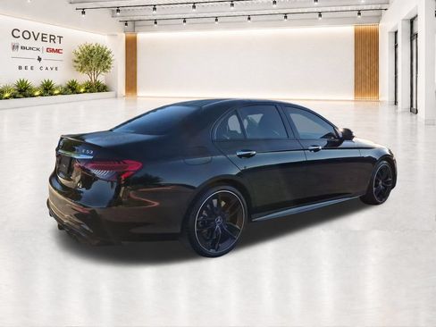 Used 2022 Mercedes-Benz E 53 AMG 4MATIC Sedan image 11