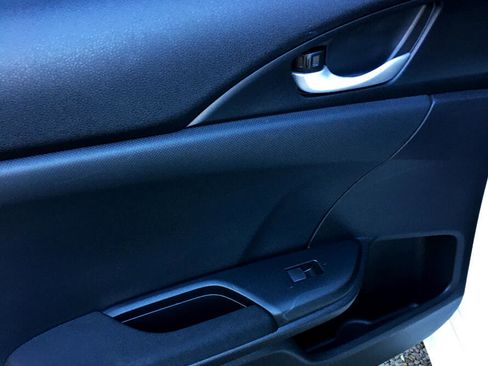 Used 2019 Honda Civic LX image 12