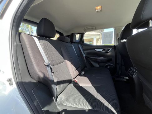 Used 2017 Nissan Rogue Sport S w/ S Appearance Package image 16