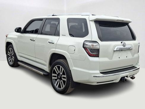 Certified 2022 Toyota 4Runner Limited image 9