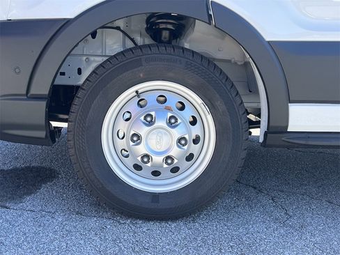 New 2026 Ford Transit 250 148 Medium Roof image 26