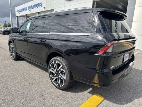 New 2026 Lincoln Navigator L Reserve AWD/4WD image 5
