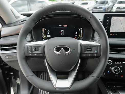 Certified 2026 INFINITI QX60 Luxe w/ Cargo Package FWD image 7