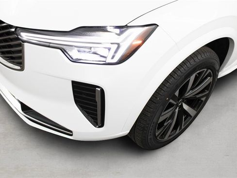 New 2025 Volvo XC90 T8 Core w/ Protection Package image 8