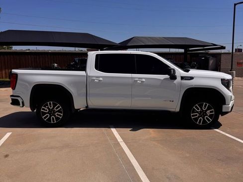 Used 2026 GMC Sierra 1500 AT4 w/ AT4 Premium Package AWD/4WD image 9
