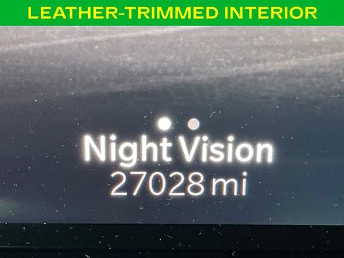 Used 2024 Jeep Grand Wagoneer L Series III w/ Rear Seat Video Group 1 AWD/4WD image 22