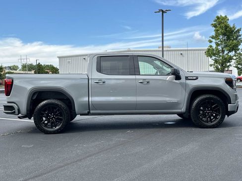 Used 2024 GMC Sierra 1500 Elevation image 36