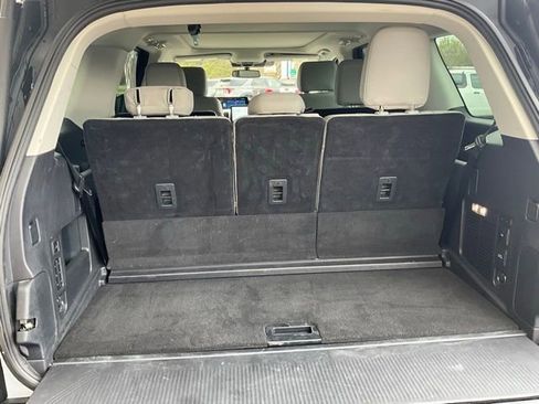 Used 2025 Ford Expedition Active AWD/4WD image 11