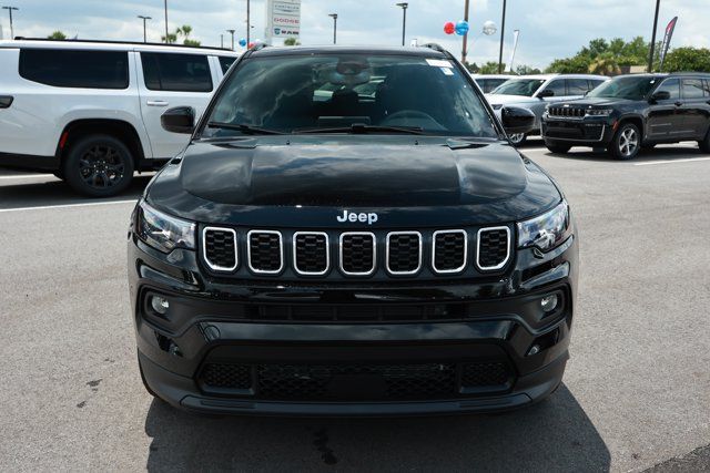 New 2026 Jeep Compass Latitude AWD/4WD image 2