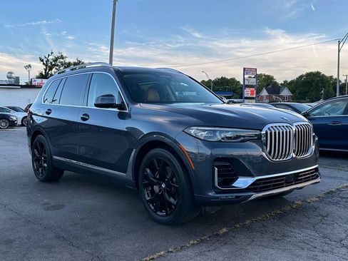 Used 2020 BMW X7 xDrive40i w/ Premium Package AWD/4WD image 12