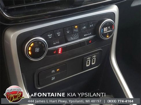 Used 2018 Ford EcoSport Titanium image 25