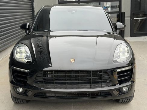 Used 2018 Porsche Macan AWD/4WD image 4