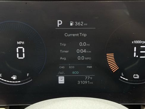 Used 2025 Hyundai Sonata SEL FWD image 13