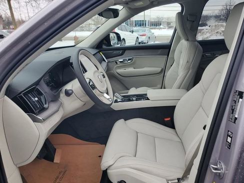 New 2026 Volvo XC90 B6 Ultra w/ Protection Package Premier AWD/4WD image 14