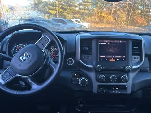 Used 2024 RAM 2500 Big Horn w/ Bed Utility Group image 11