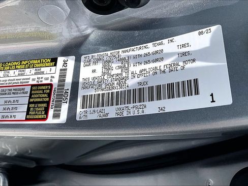 Used 2024 Toyota Tundra Platinum AWD/4WD image 15