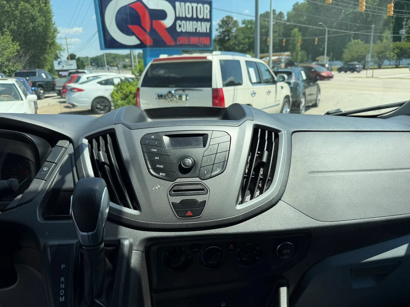 Used 2015 Ford Transit 350 XL RWD image 15