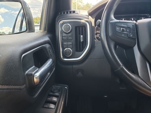 Used 2021 GMC Sierra 1500 AT4 w/ AT4 Value Package AWD/4WD image 13