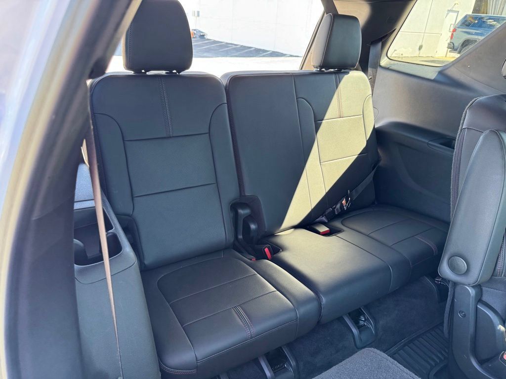 Certified 2023 Chevrolet Traverse RS AWD/4WD image 27