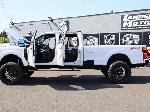 Used 2025 Ford F350 Platinum AWD/4WD image 38