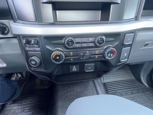 New 2026 Ford F250 XL w/ XL Chrome Package RWD image 53
