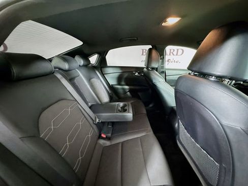 Used 2020 Kia Forte GT-Line image 28