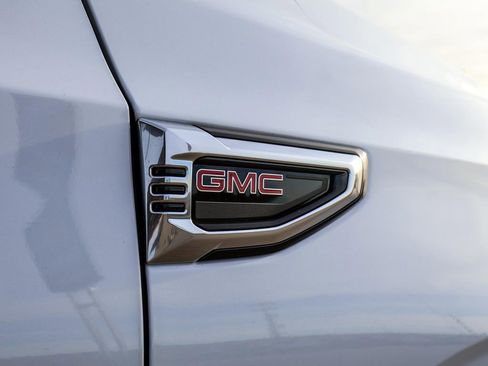New 2026 GMC Yukon XL Denali w/ Sun & Power Step Package image 12