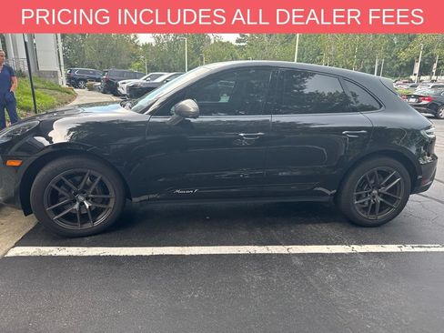 Used 2023 Porsche Macan Turbo AWD/4WD image 7