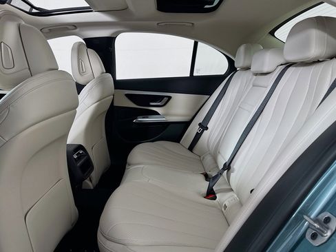 New 2026 Mercedes-Benz E 450 4MATIC Sedan image 7