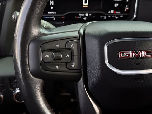 Used 2025 GMC Sierra 2500 AT4X w/ AT4X AEV Edition AWD/4WD image 15
